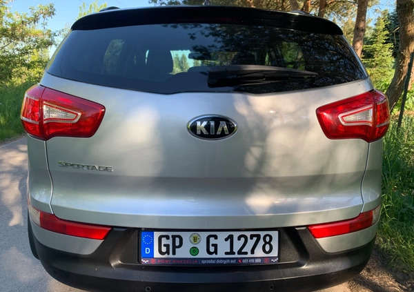 Kia Sportage cena 48500 przebieg: 112000, rok produkcji 2012 z Halinów małe 704